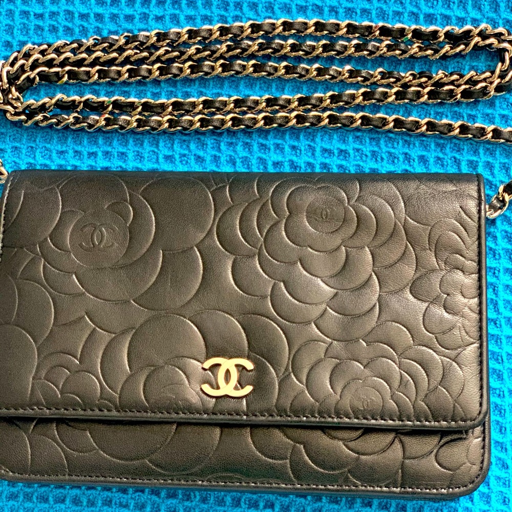 Authentic Chanel camellia WOC